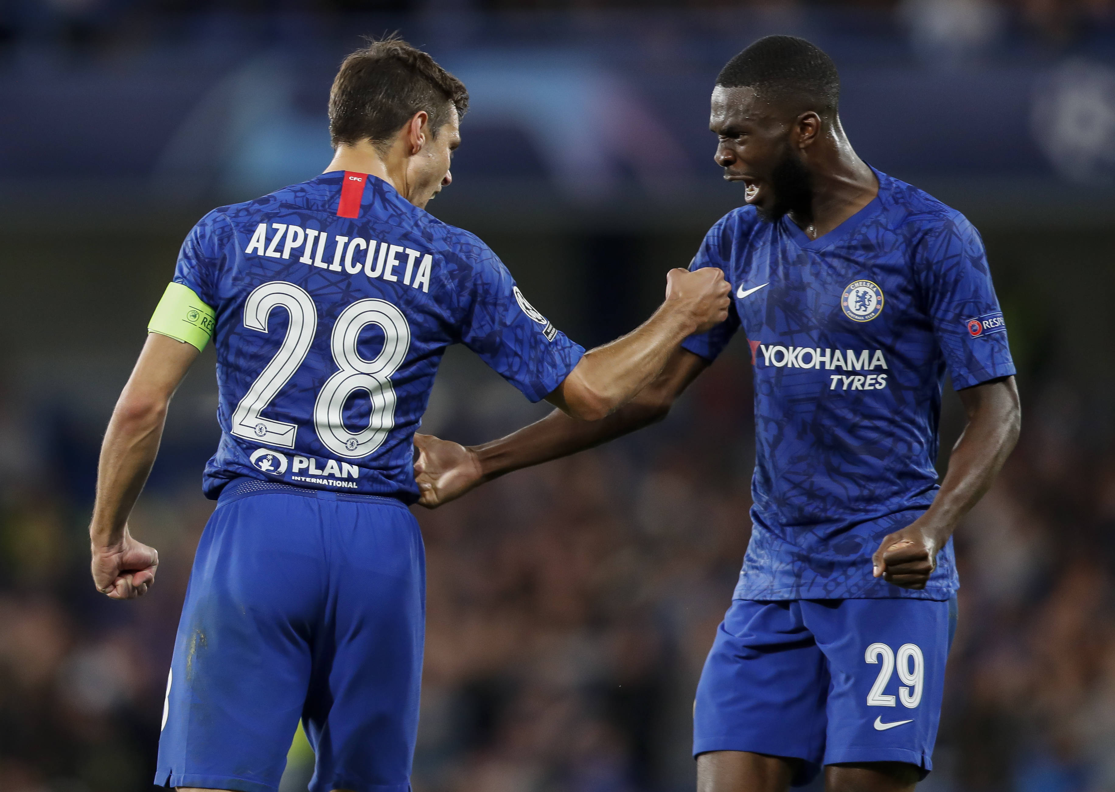 历了一段低 历了一段低